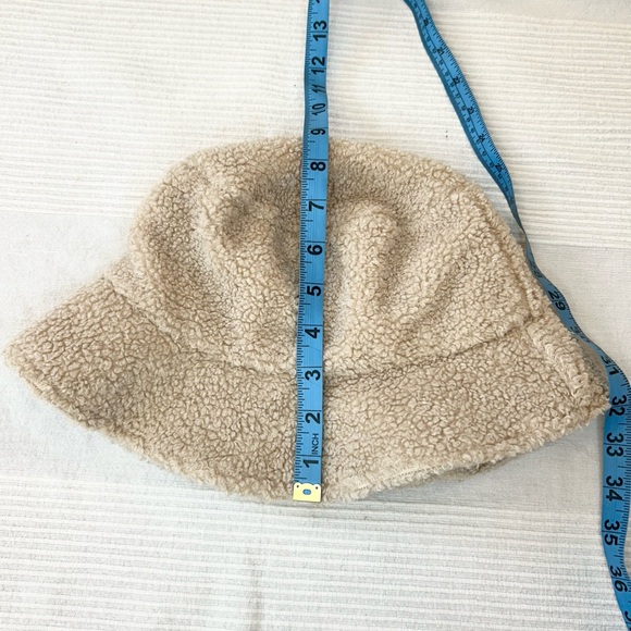 Sole Society Teddy Bucket Hat - Picture 10 of 11